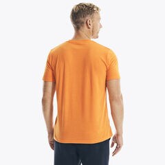 SUSTAINABLY CRAFTED FLAG GRAPHIC T-SHIRT,Fireside,large