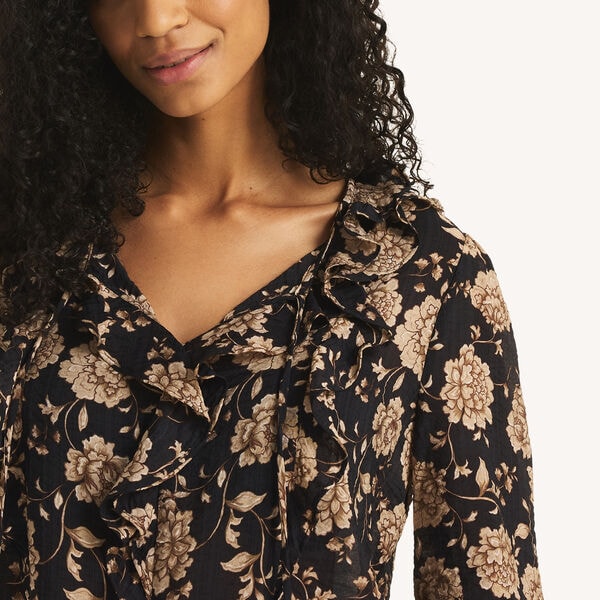 Floral Pullover Shirt