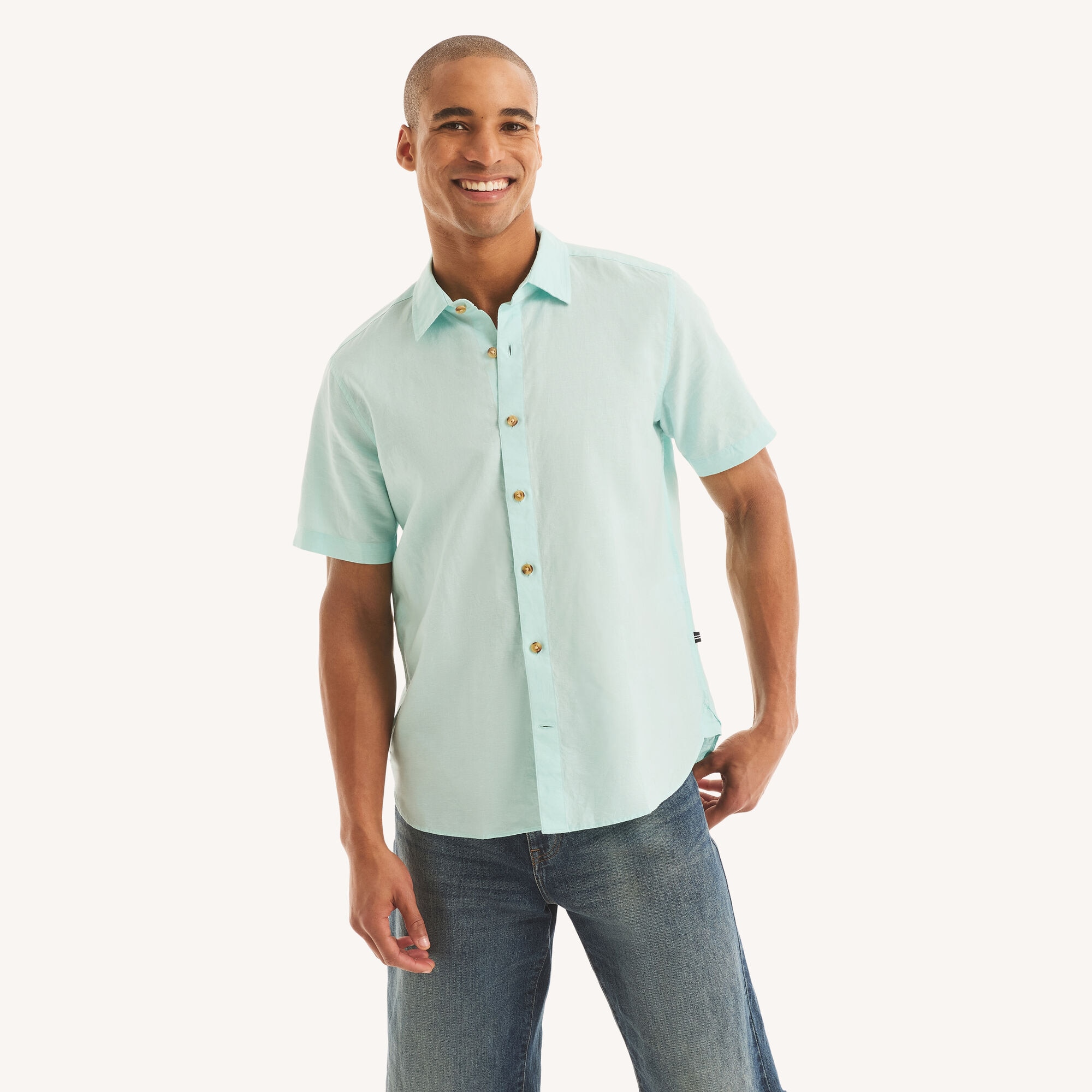 Linen Short-Sleeve Shirt (00197100631132 Men Shirts Short Sleeve) photo