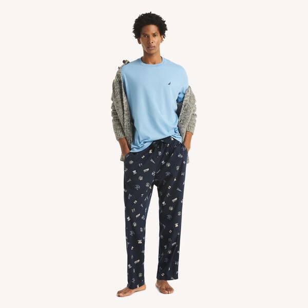 Long-Sleeve T-Shirt & Printed Fleece Pant Pajama Set