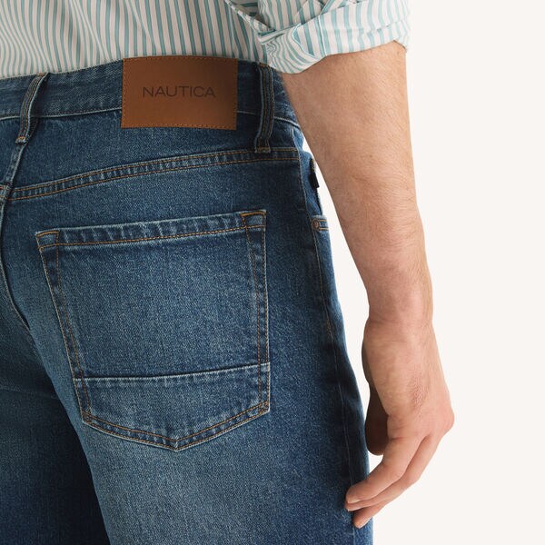 9" Relaxed Denim Short