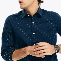 Slim Fit Wrinkle-Resistant Wear To Work Shirt,Navy,large