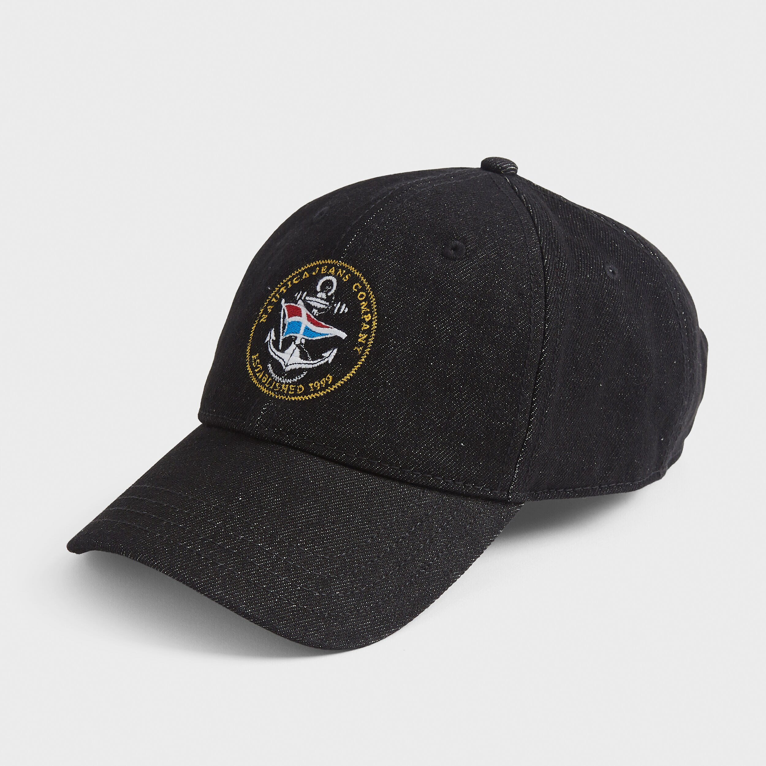 black nautica hat
