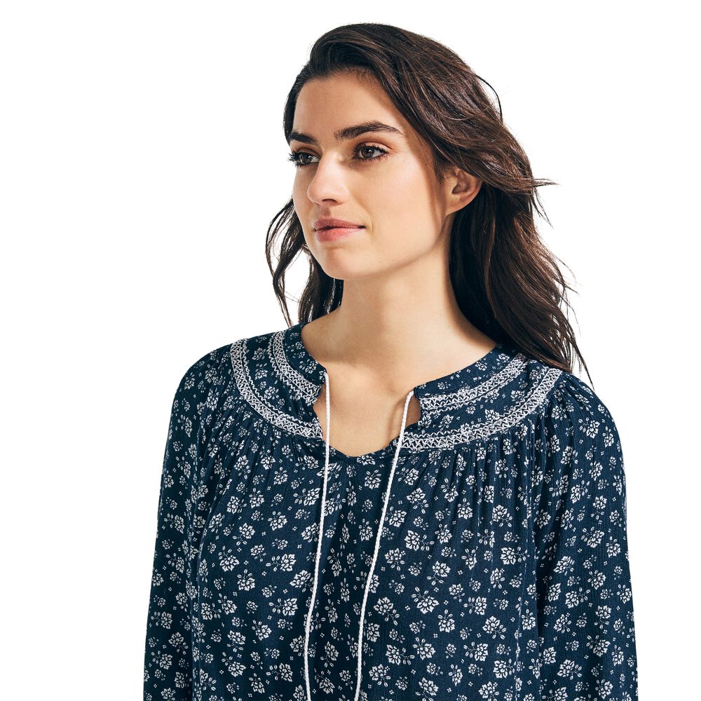 FLORAL EMBROIDERED THREE-QUARTER SLEEVE TOP,Stellar Blue Heather,large