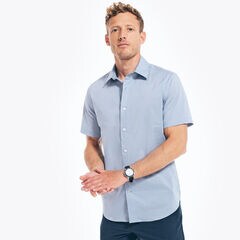 NAVTECH TRIM FIT SOLID SHORT-SLEEVE SHIRT,Delphinium Blue,large