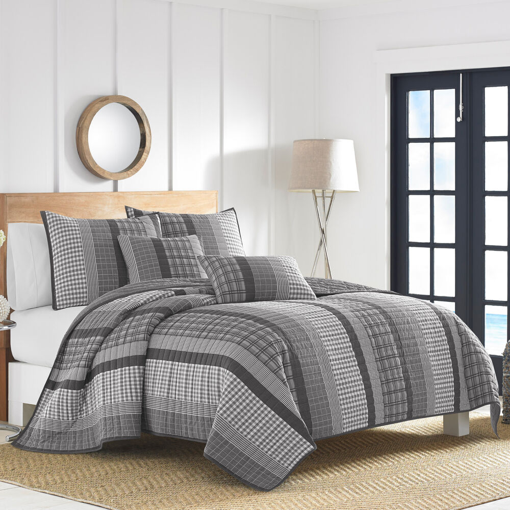 Gulf Shores Full/Queen Quilt Set,Grey Heather,large