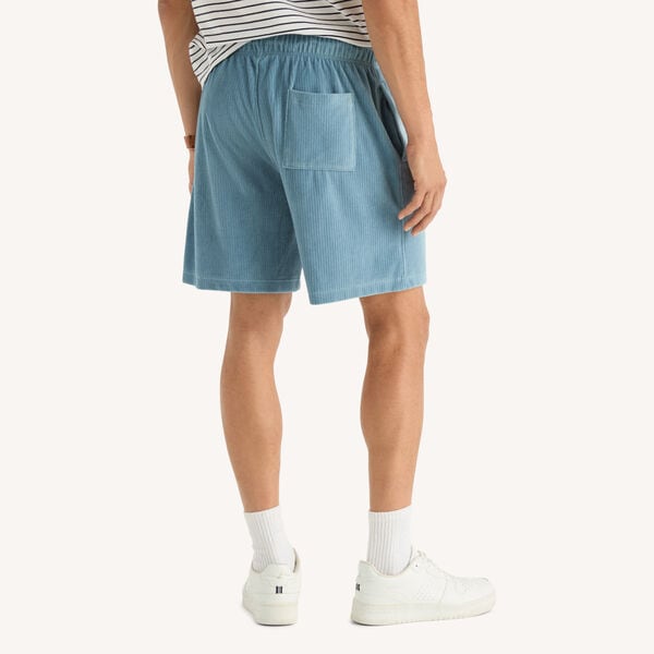 7" Velour Pull-On Short