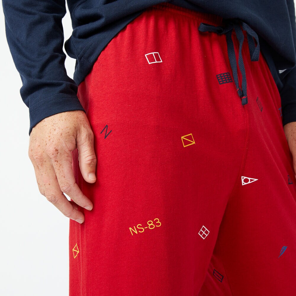 SLIM FIT GRAPHIC LONG SLEEVE AND KNIT PANTS PAJAMA SET,Navy,large