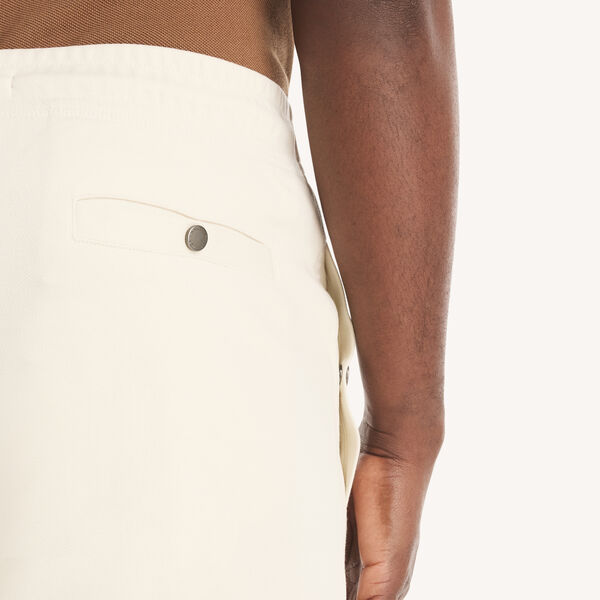 9" Double-Knit Short