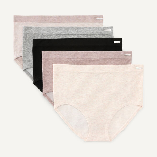 Seamless Hipster Brief With Logo Charm