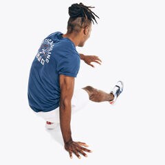 SUSTAINABLY CRAFTED OCEAN CHALLENGE GRAPHIC T-SHIRT,Blue Depths,large