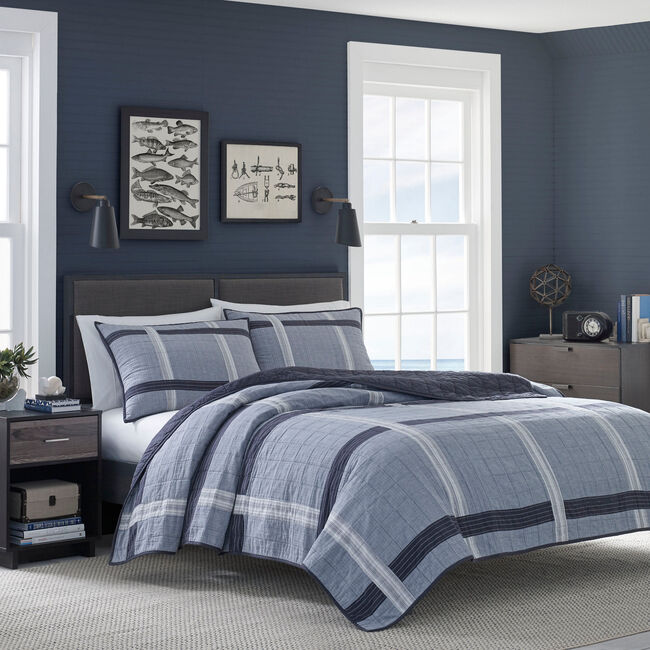 River Breeze Gray Quilt Nautica