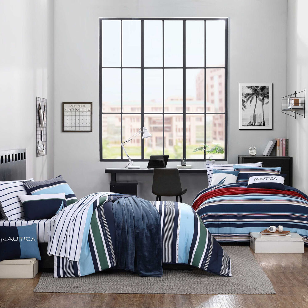 Elliot Navy King Comforter & Sham Bonus Set,Bali Bliss,large