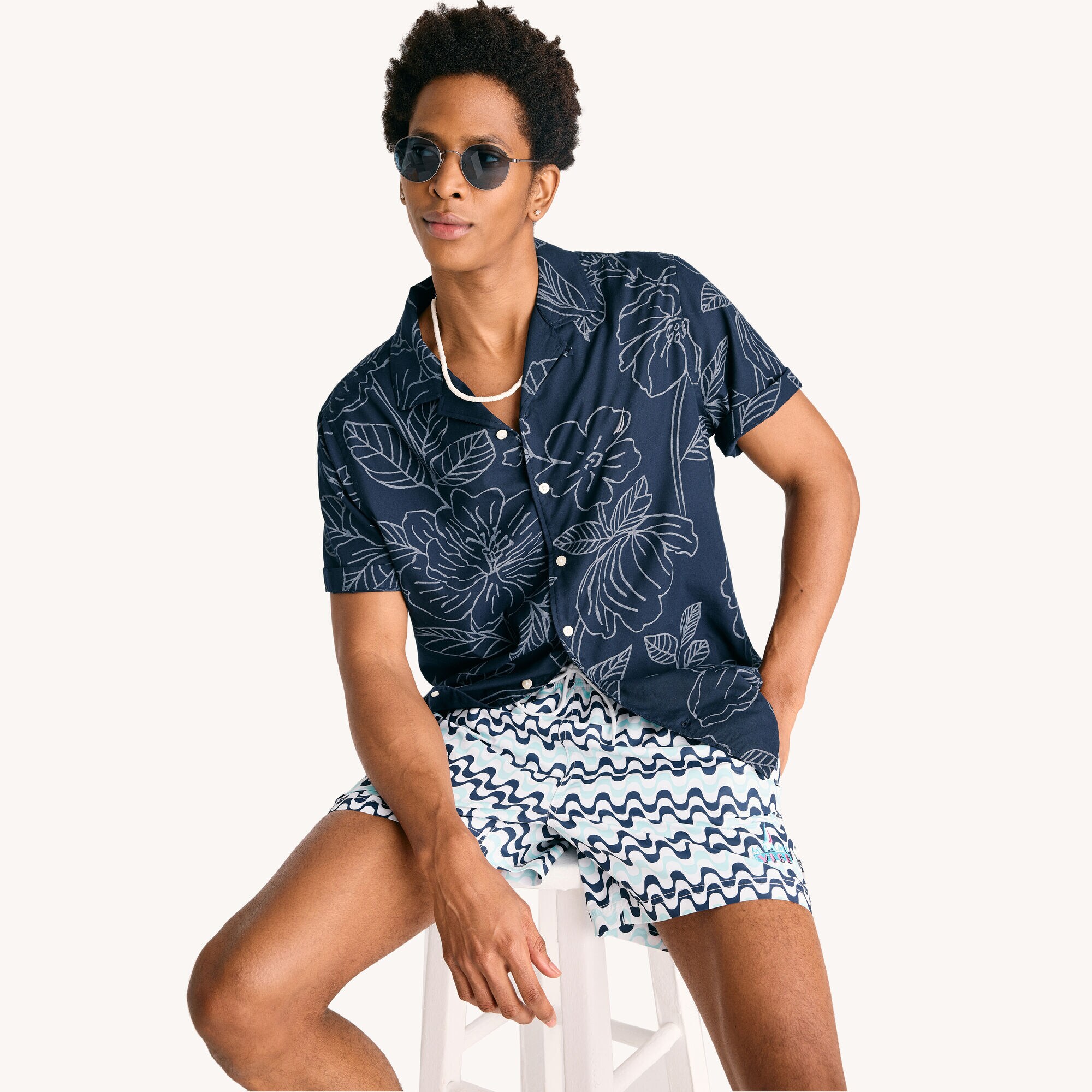 Miami Vice x Nautica 5" Printed Swim,Bright White,large