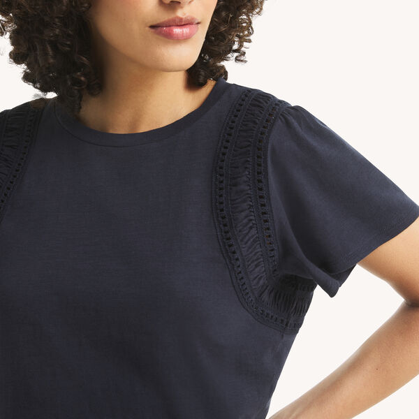 Flutter-Sleeve Top