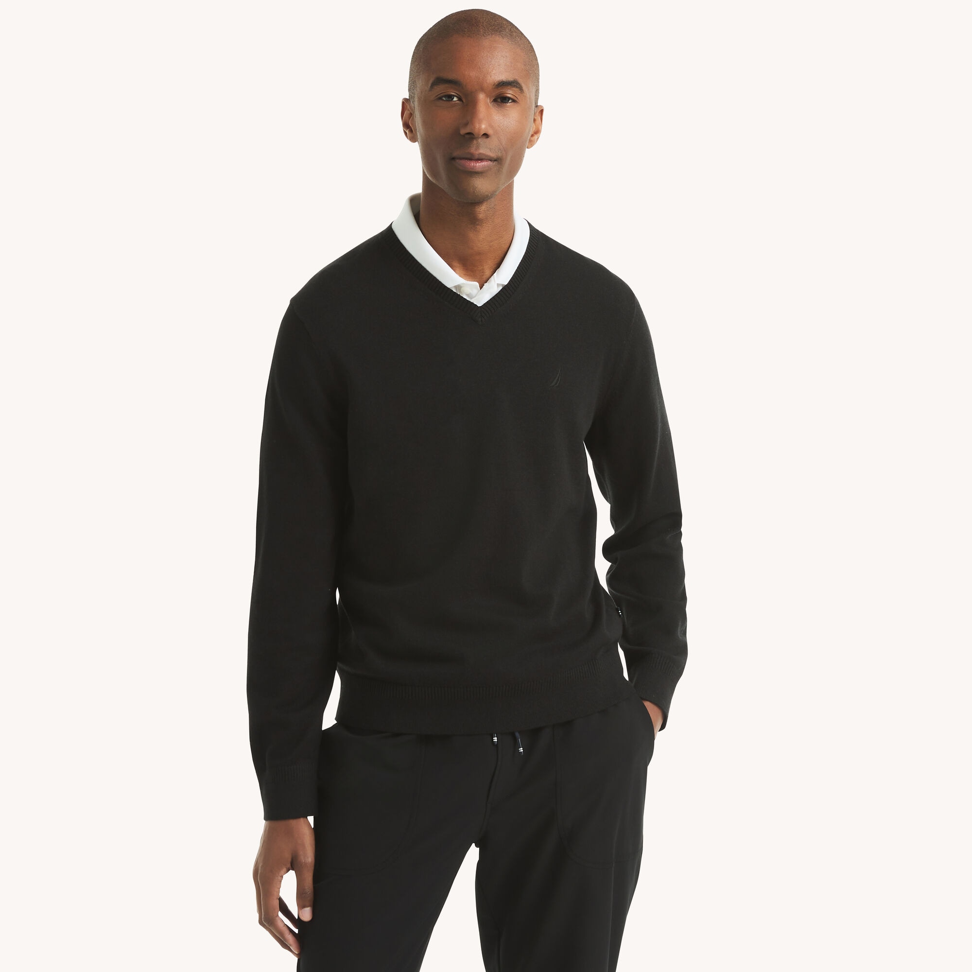 Navtech V-Neck Sweater,True Black,large