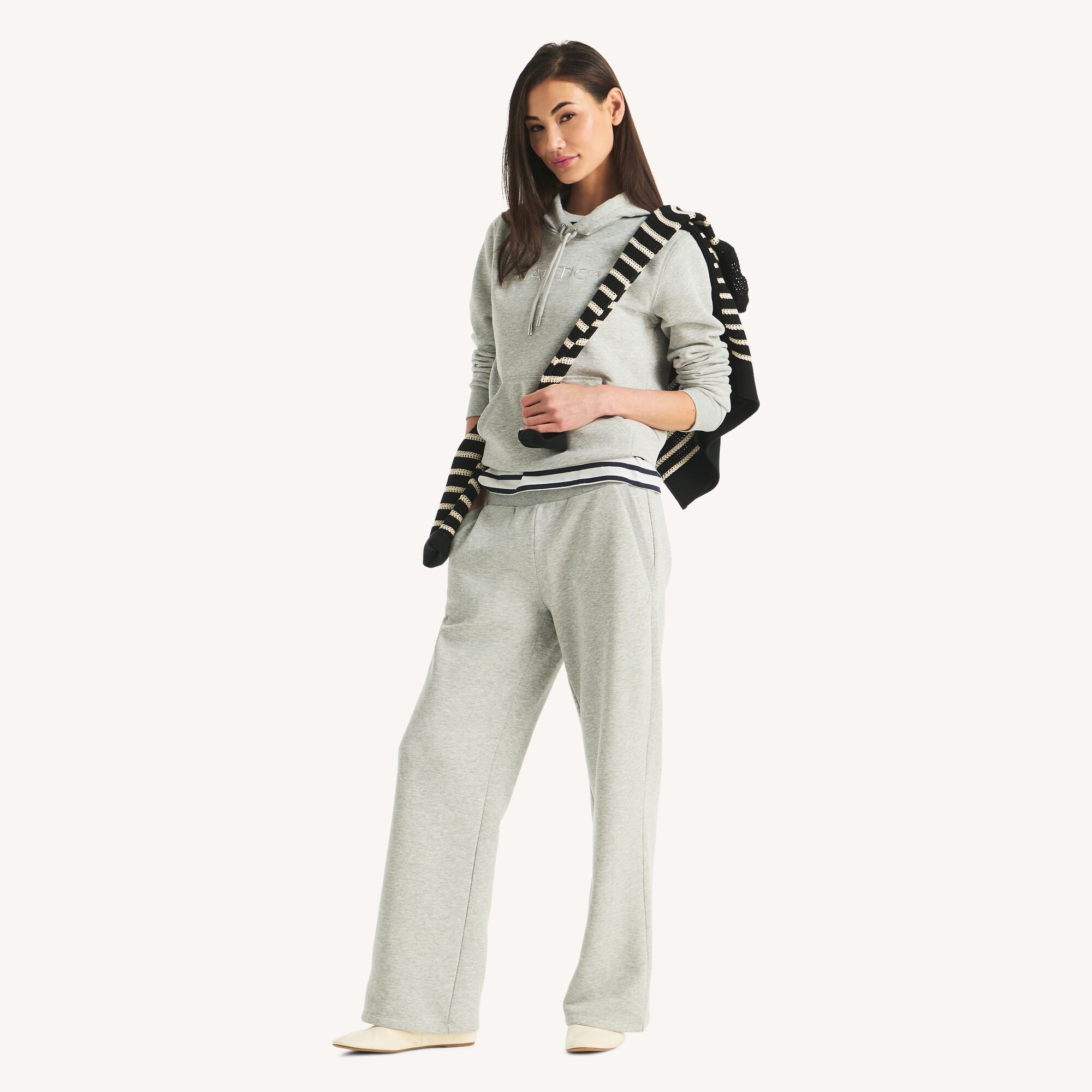 Wide Leg Sweatpant (00199684994795) photo
