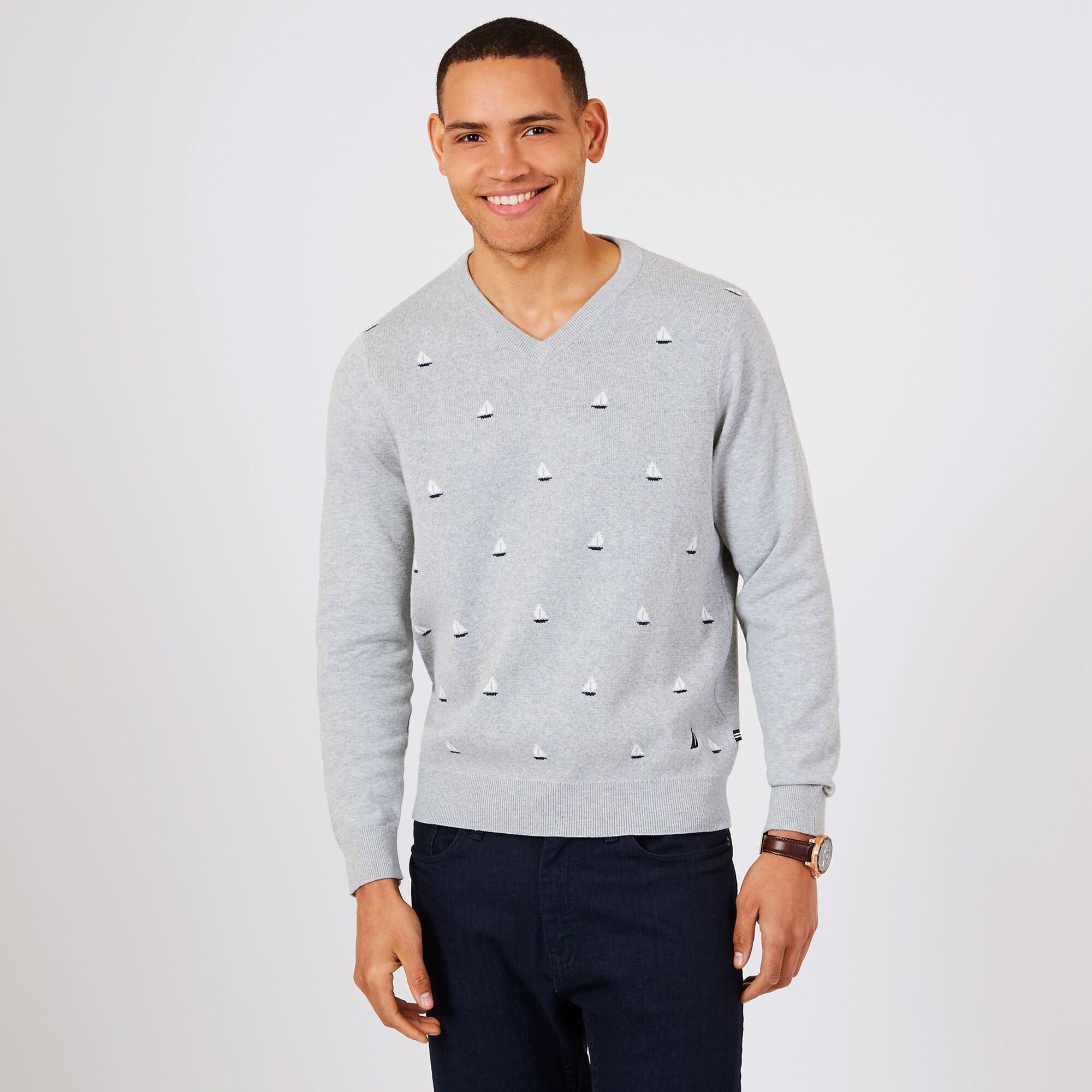 V-Neck Sailboat Motif Sweater,Grey Heather,large