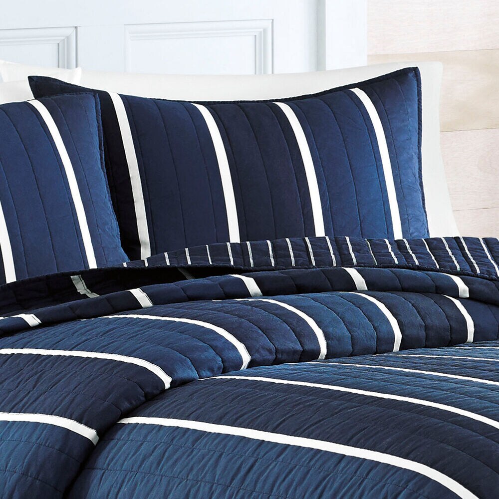 Knots Bay Quilted Standard Sham,Navy,large