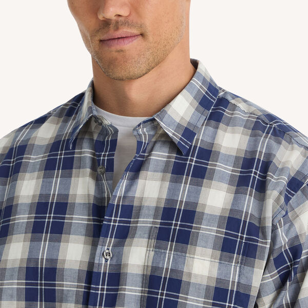 Plaid Short-Sleeve Shirt