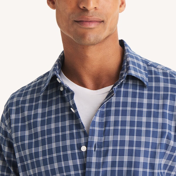 Classic Fit Plaid Shirt