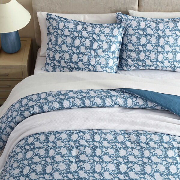 Bayport Floral Blue King Comforter Set