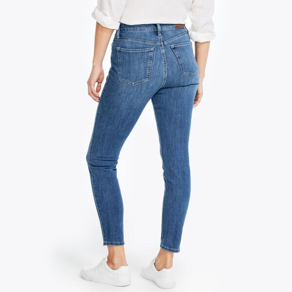 TRUE FLEX HIGH-RISE CURVY FIT SKINNY DENIM