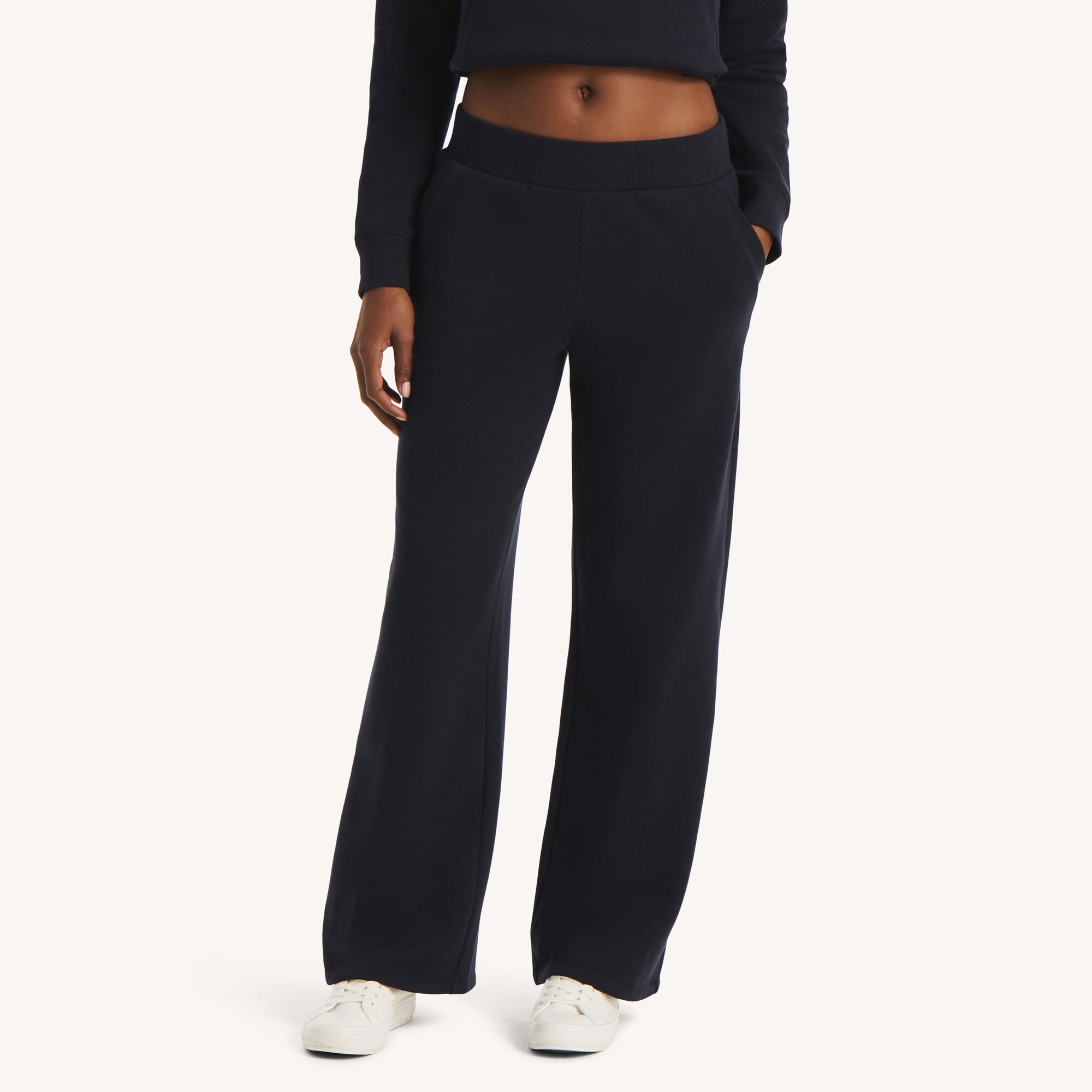Wide Leg Sweatpant (00199684994863) photo