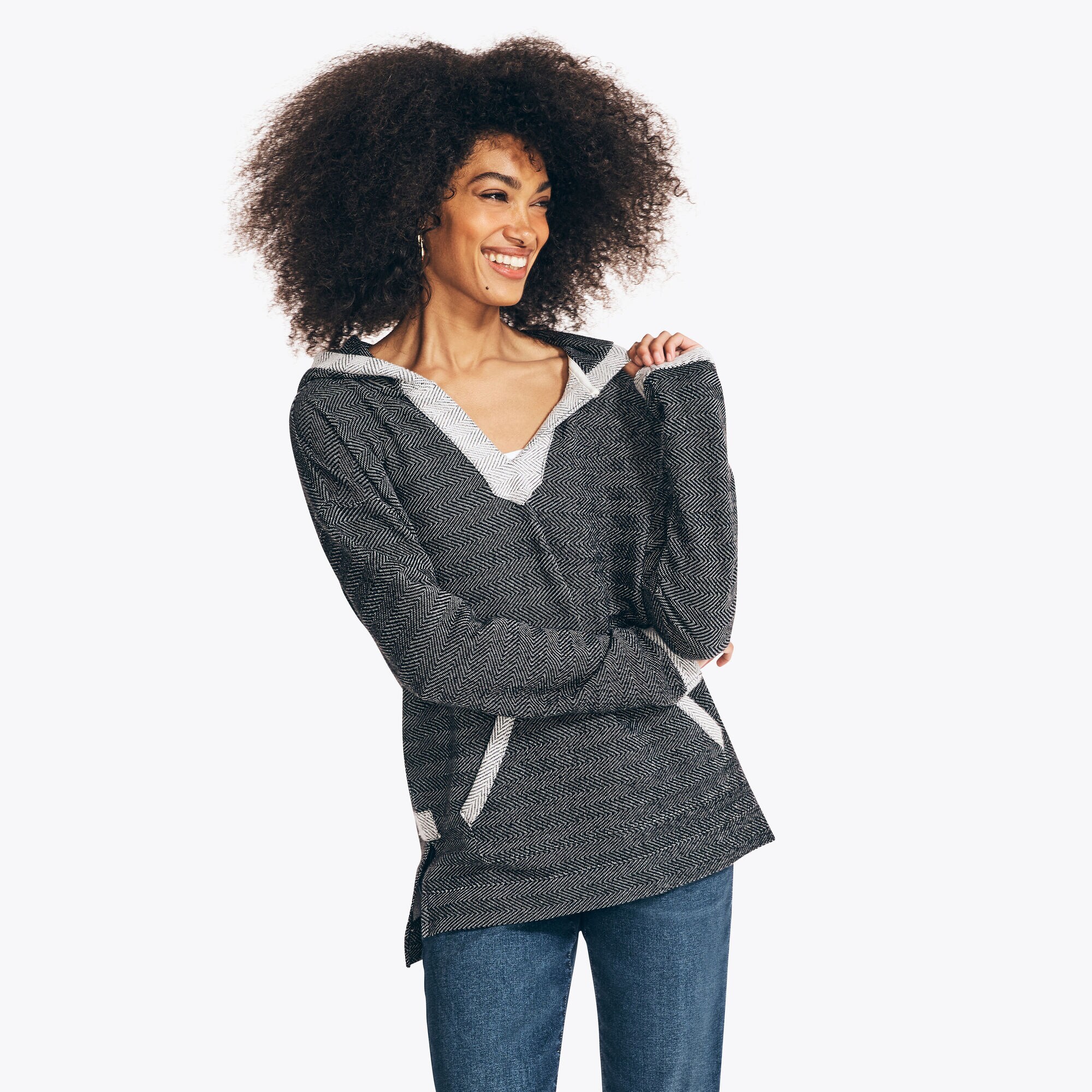 SPLIT-NECK PULLOVER HOODIE,True Black,large
