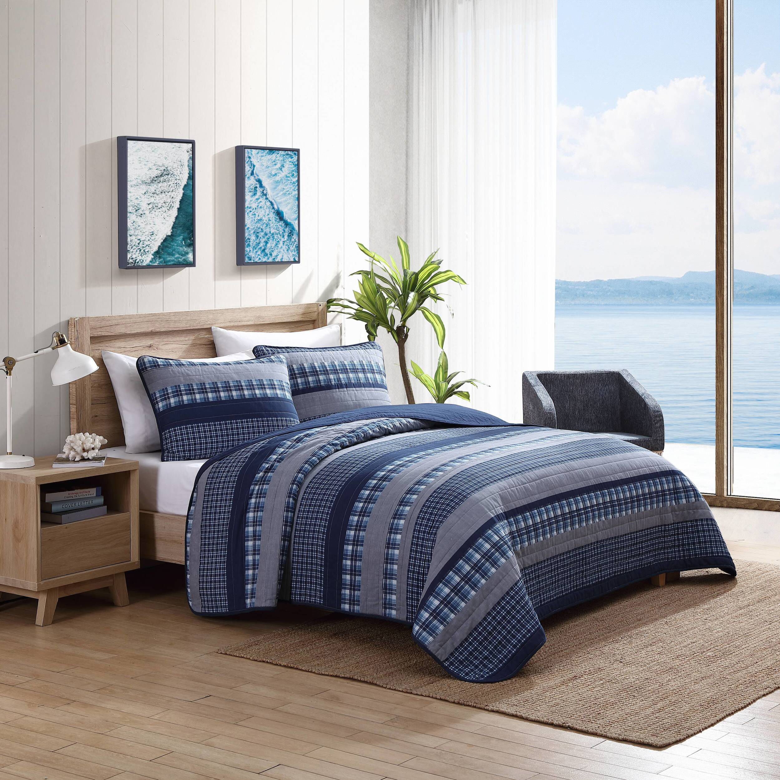 ADDISON FULL/QUEEN REVERSIBLE QUILT AND SHAM SET | Nautica
