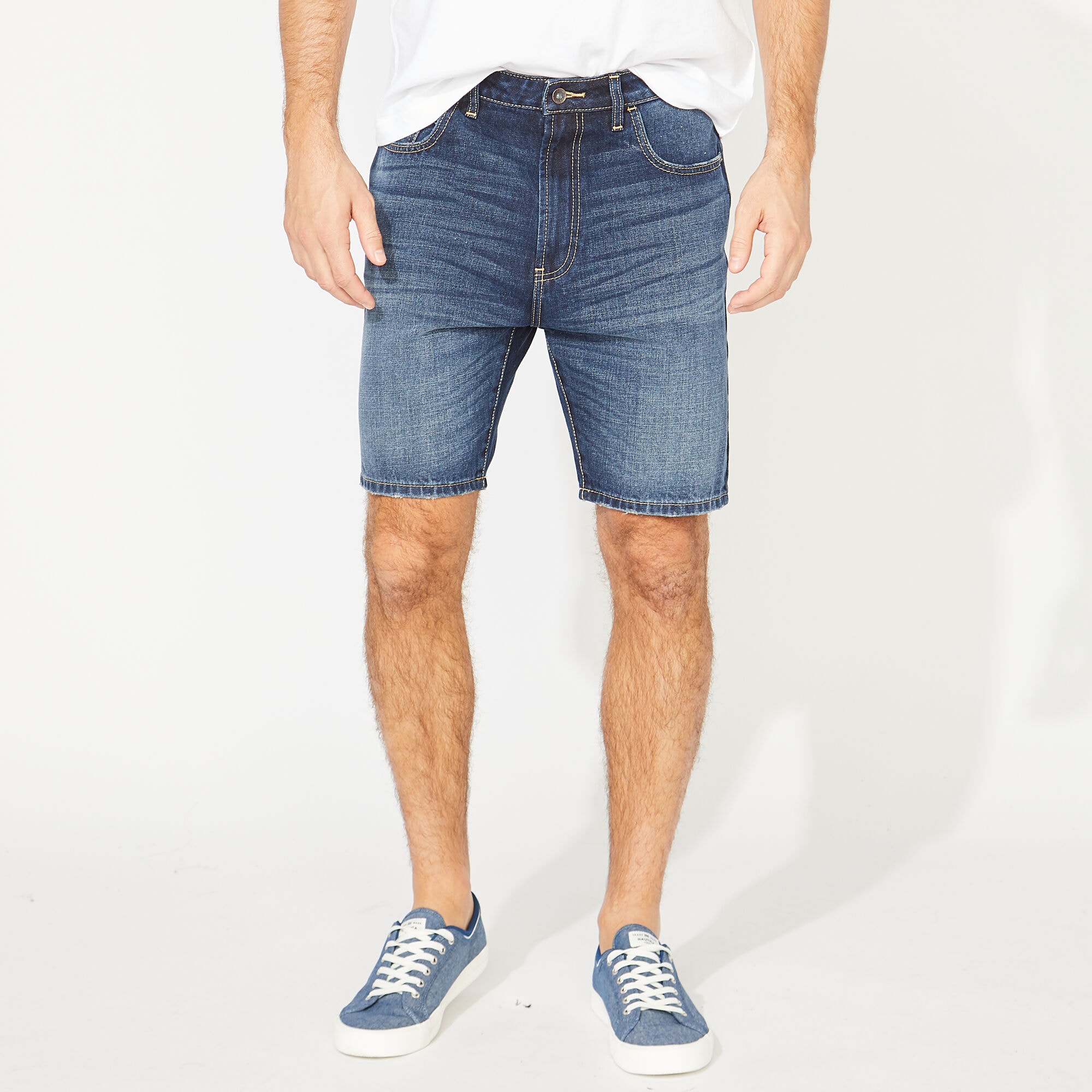NAUTICA JEANS CO. DISTRESSED DENIM SHORT,Blue Mist Pantone,large