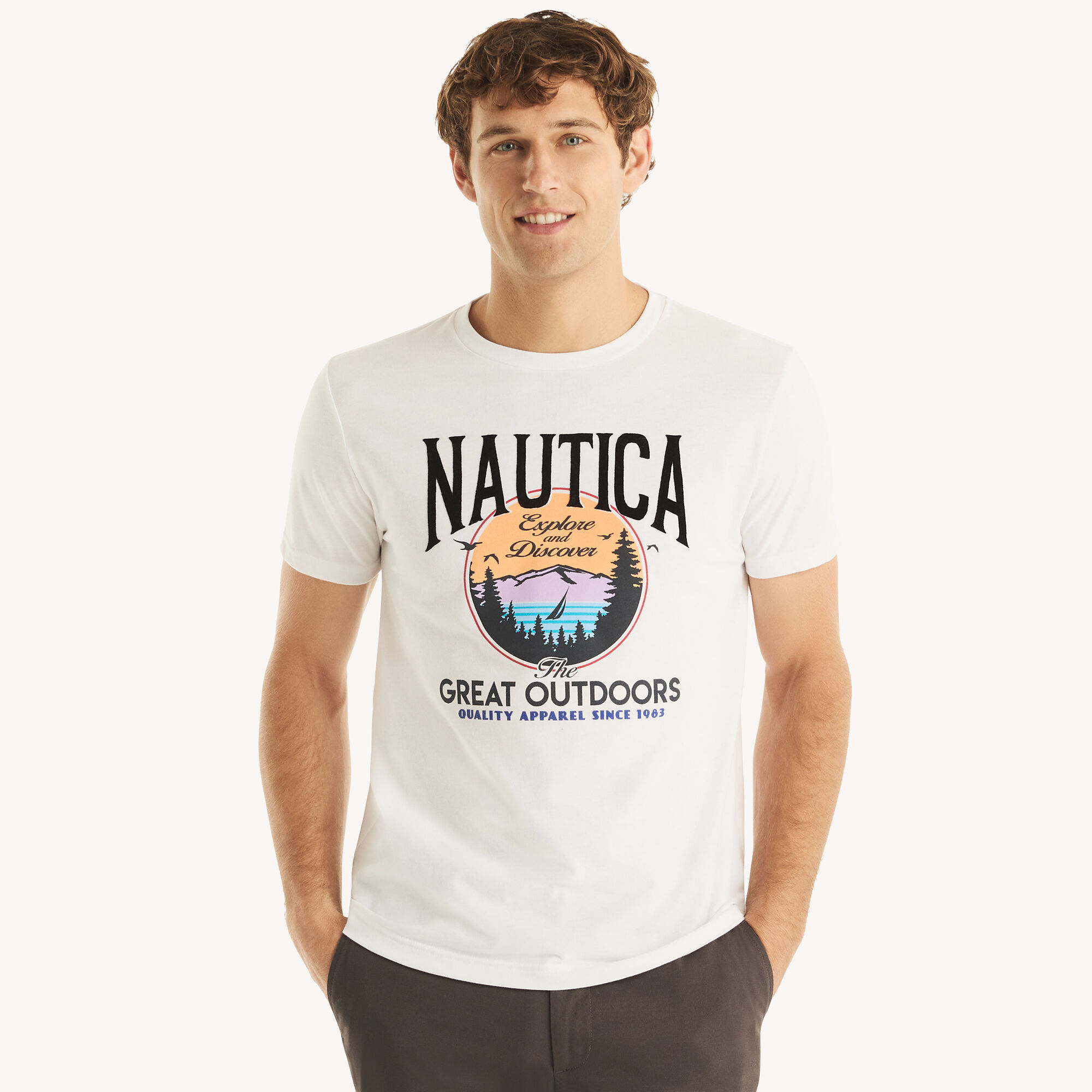 Great Outdoors Graphic T-Shirt,Bright White,large