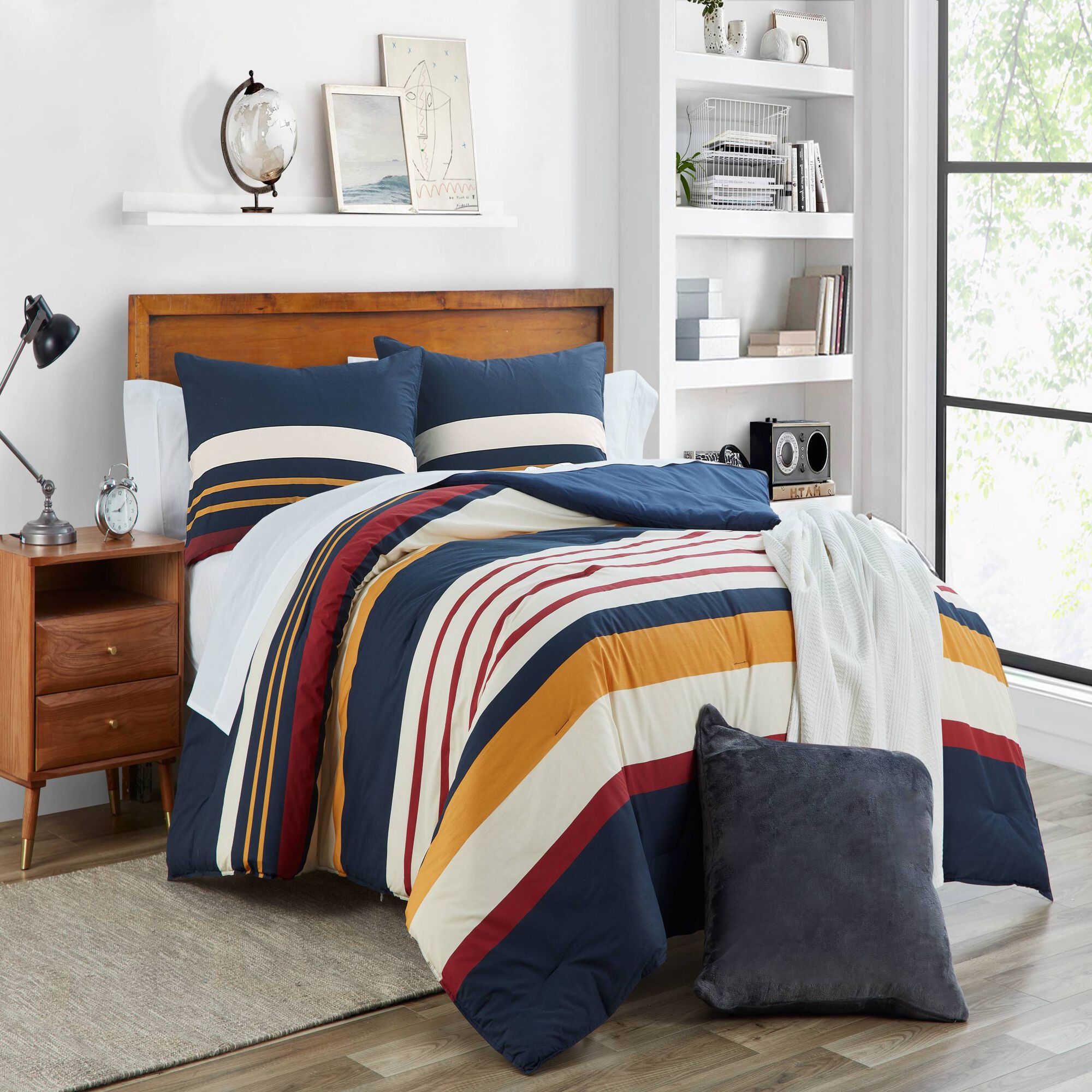 HOLLINS TWIN/TWIN XL COMFORTER AND SHAM SET,Bali Bliss,large