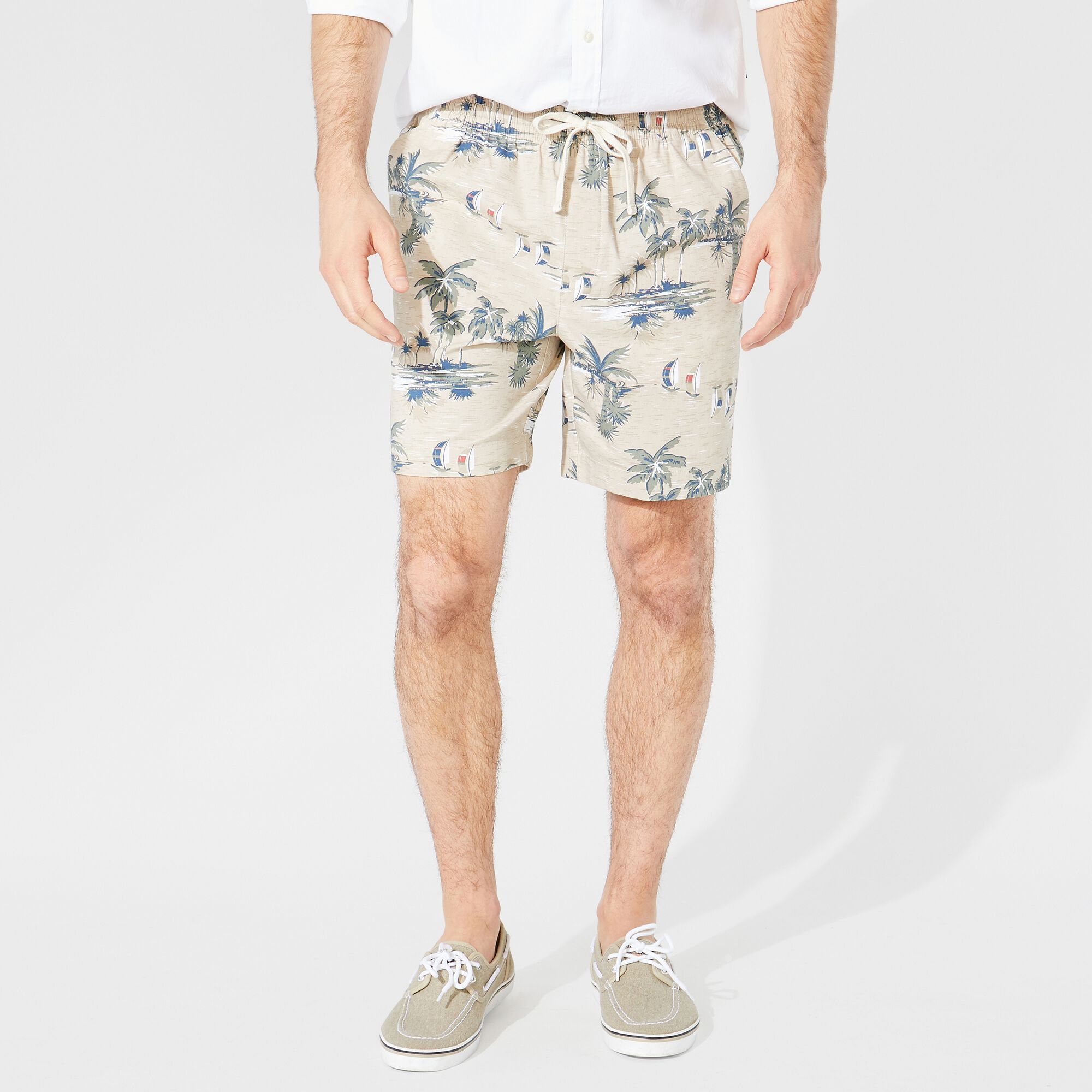 7" ISLAND PRINT BOARDWALK SHORT,Sandcove,large