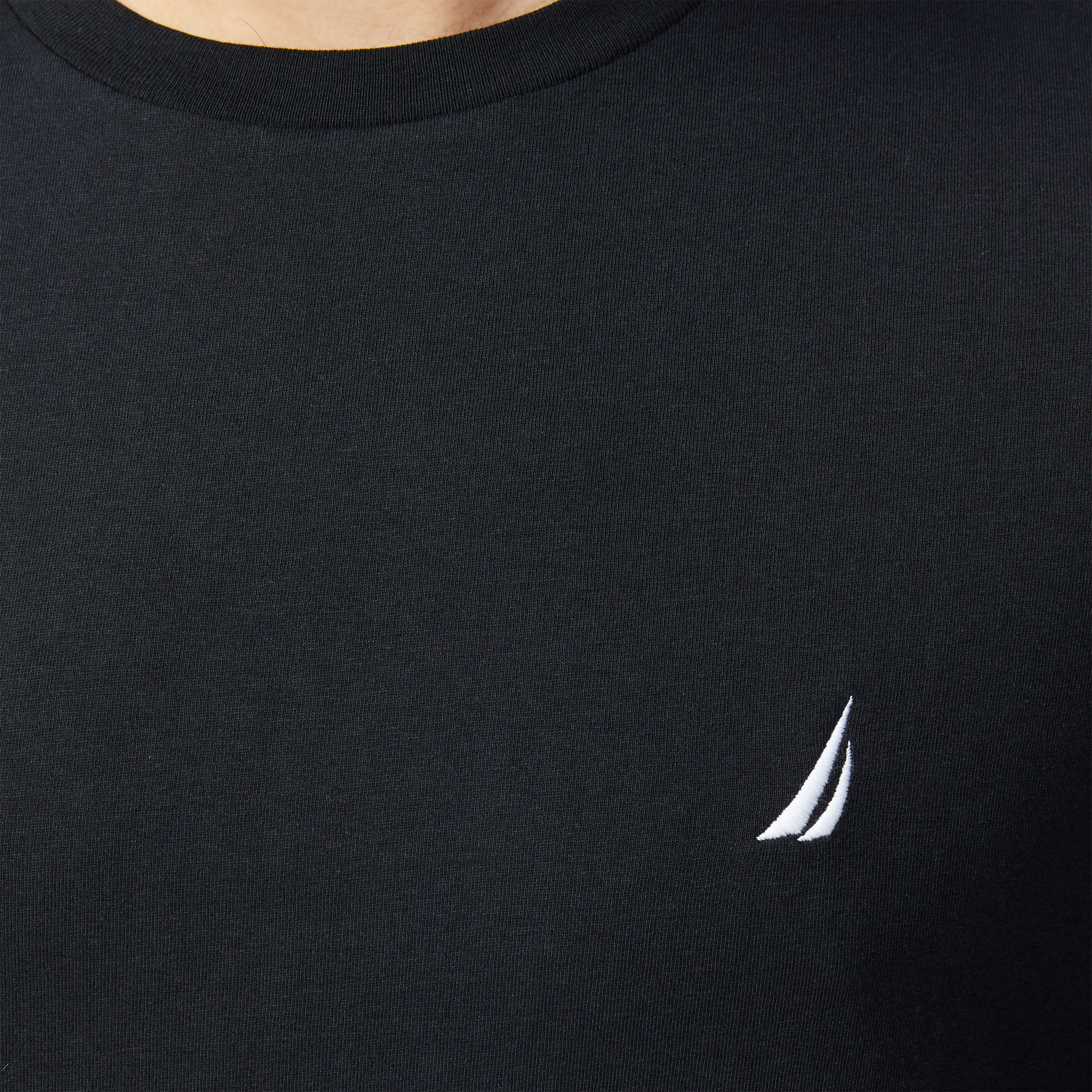 CREWNECK LONG-SLEEVE T-SHIRT | Nautica
