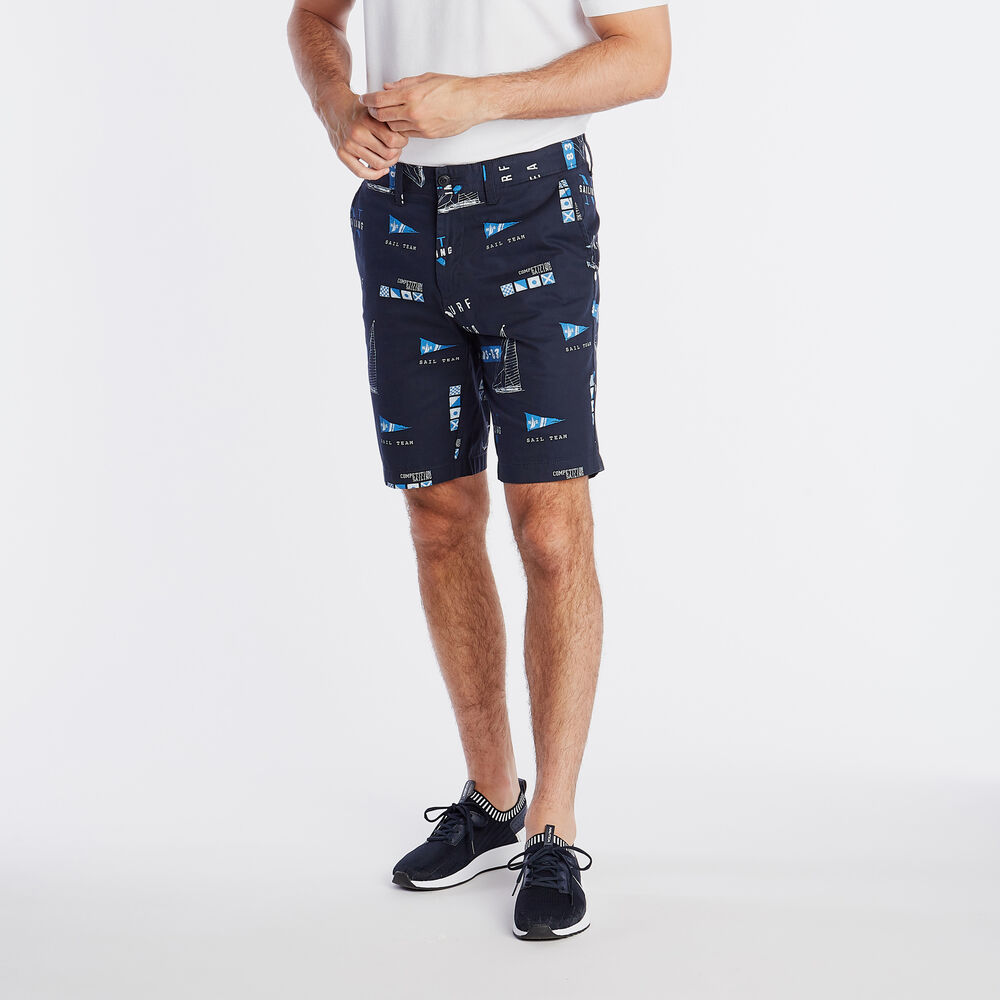 8.5" SLIM FIT SHORT IN SIGNAL FLAG PRINT,Navy,large
