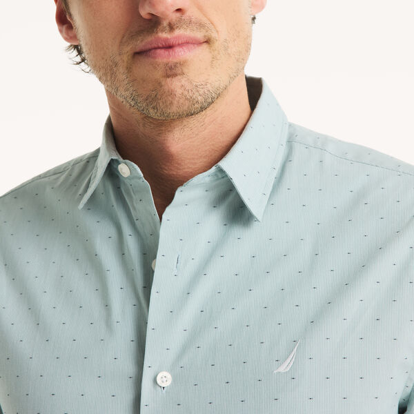 Slim Fit Wrinkle-Resistant Dobby Shirt