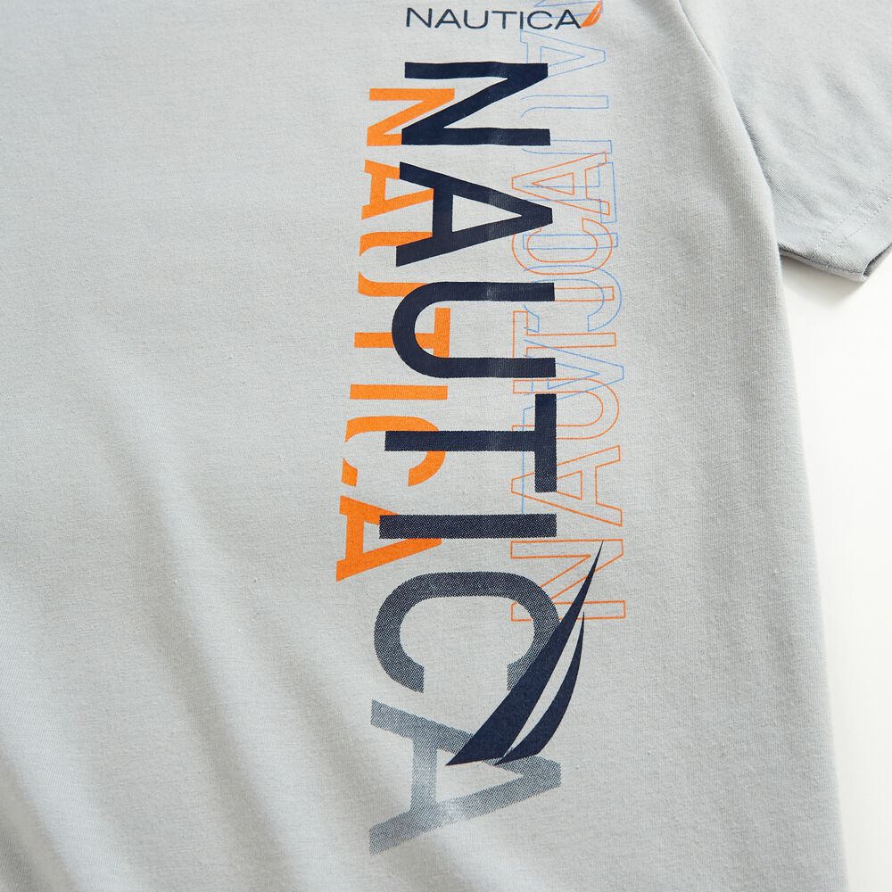SUSTAINABLY CRAFTED VERTICAL LOGO GRAPHIC T-SHIRT,Grey Alloy,large