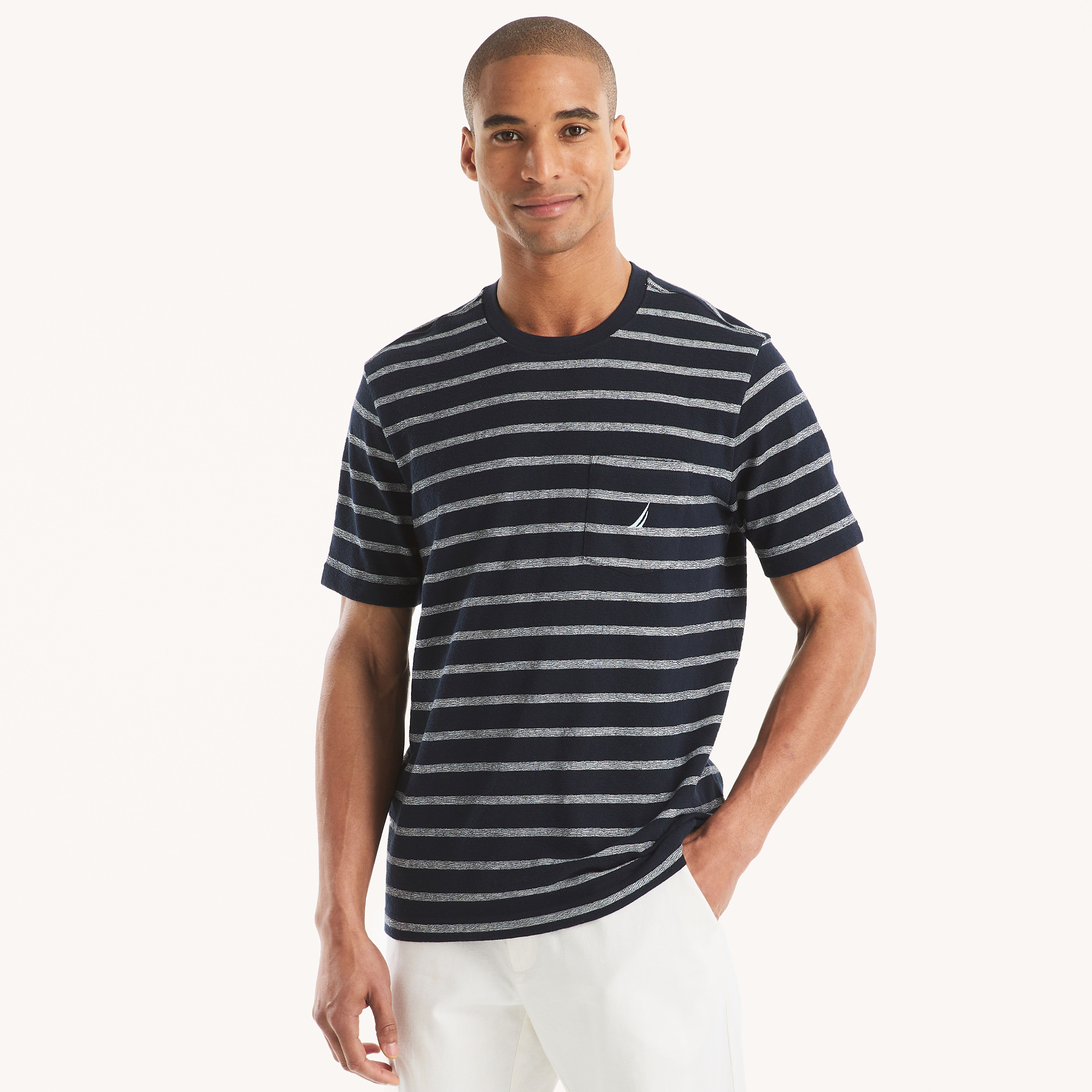すとらいぷ Striped Textured Crewneck T-Shirt | Nautica
