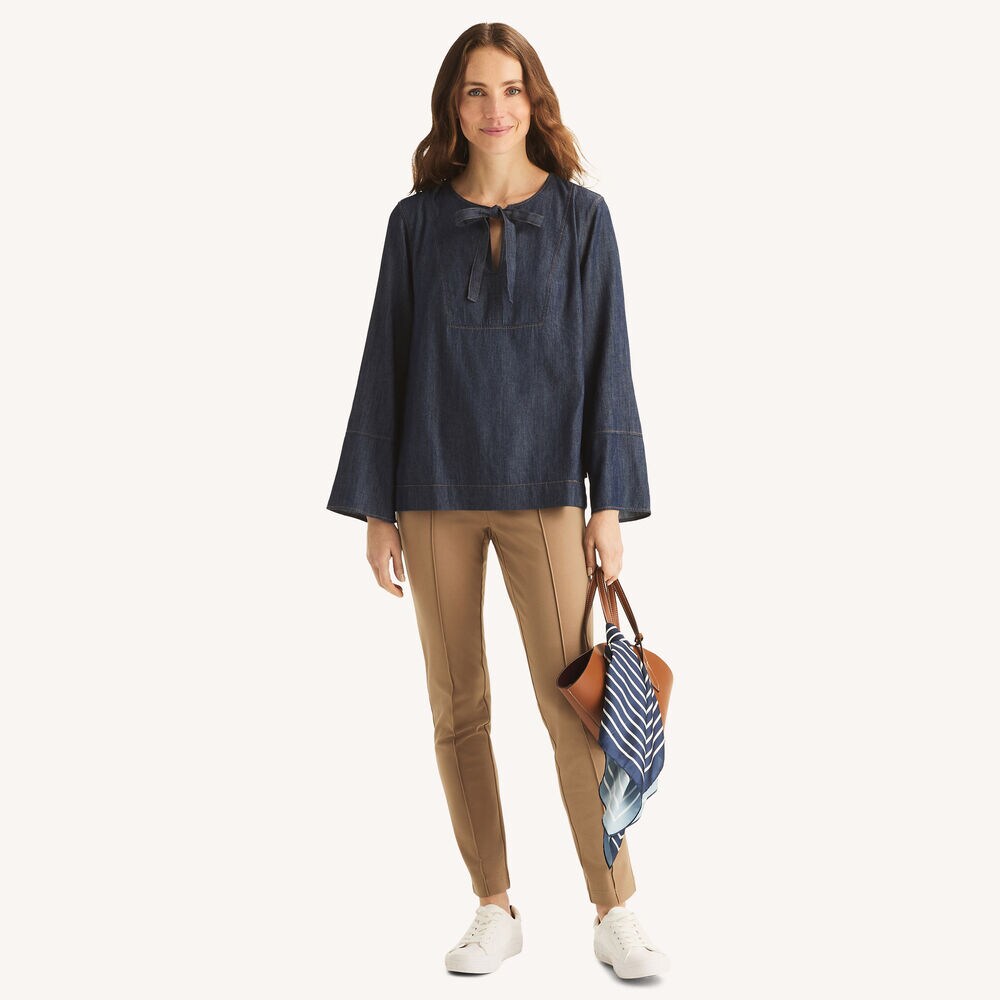Chambray V-Neck Top,Stellar Blue Heather,large