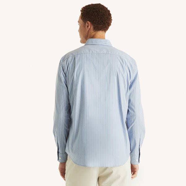 Classic Fit Wrinkle-Resistant Plaid Shirt