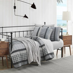 Gulf Shores Full/Queen Quilt Set,Grey Heather,large
