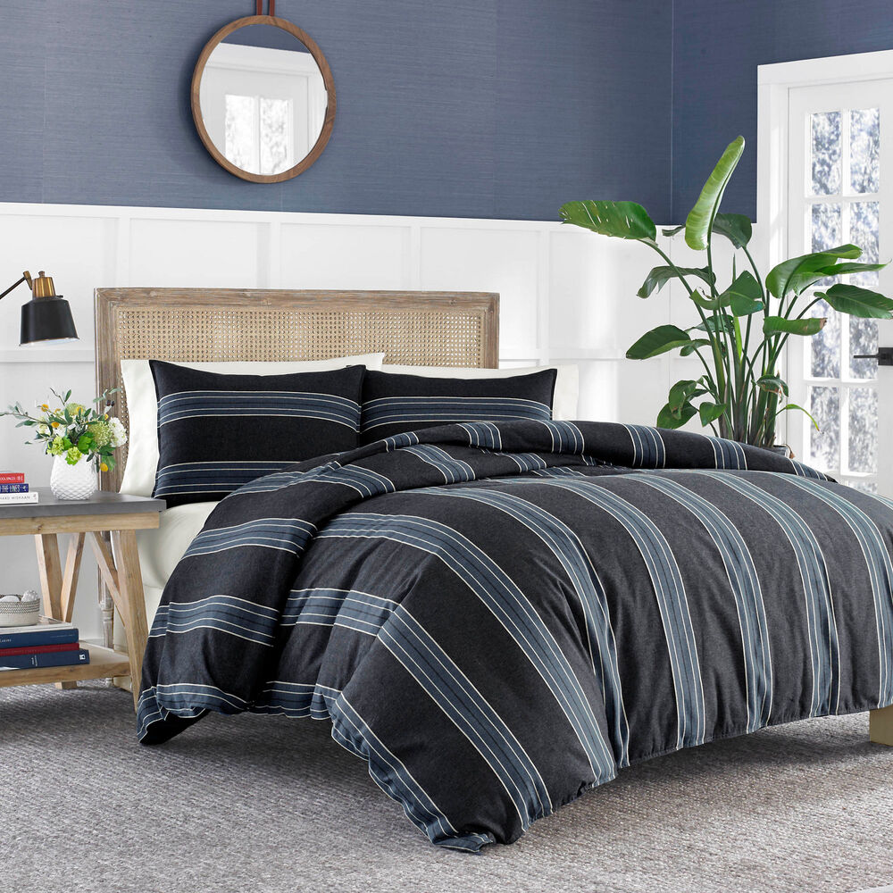 Lockridge Comforter Set,Navy,large