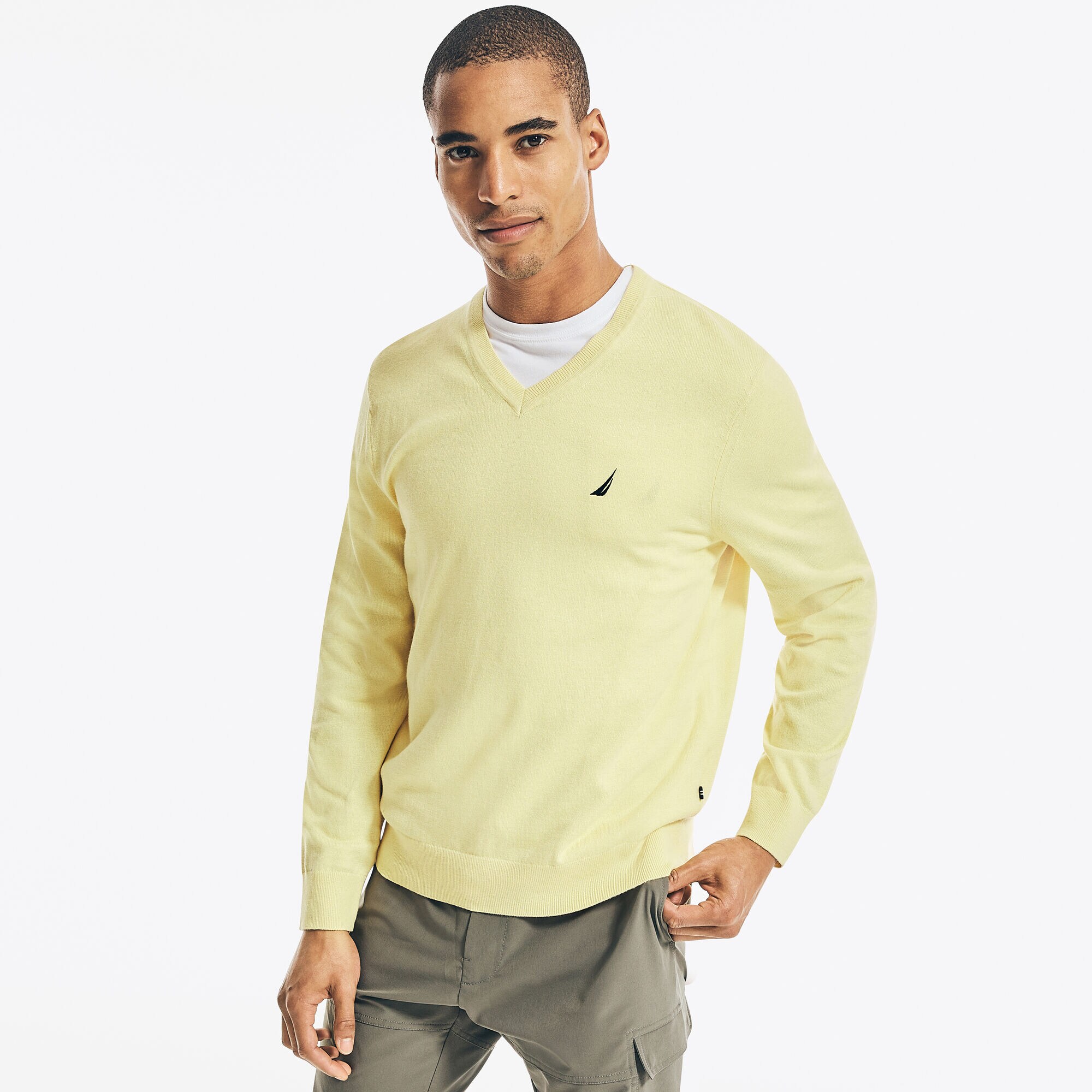 NAVTECH V-NECK SWEATER,Light Gold,large