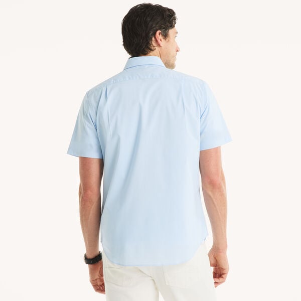 Classic Fit Wrinkle-Resistant Plaid Short-Sleeve Shirt