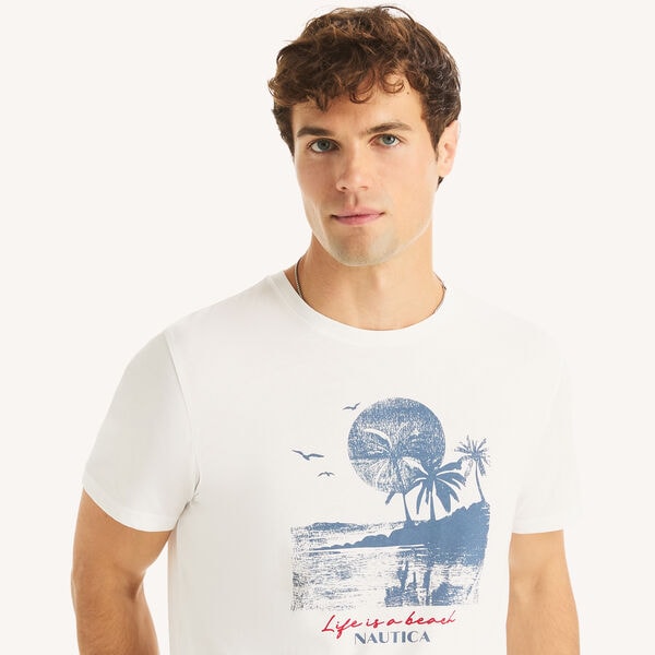Polar Bear Graphic T-Shirt