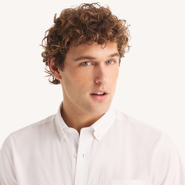 Short-Sleeve Classic Fit Shirt