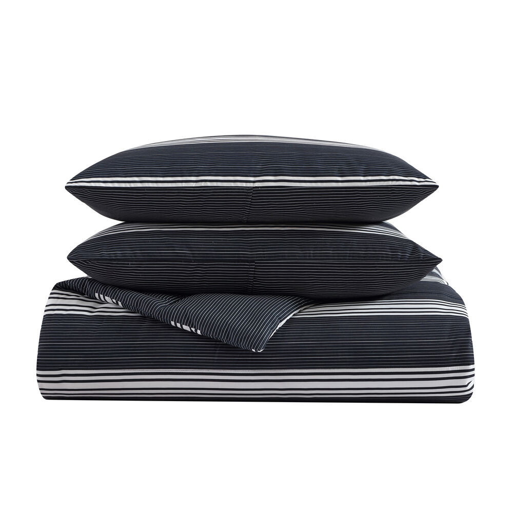 Craver Black Twin/Twin XL Comforter-Sham Set,Black,large