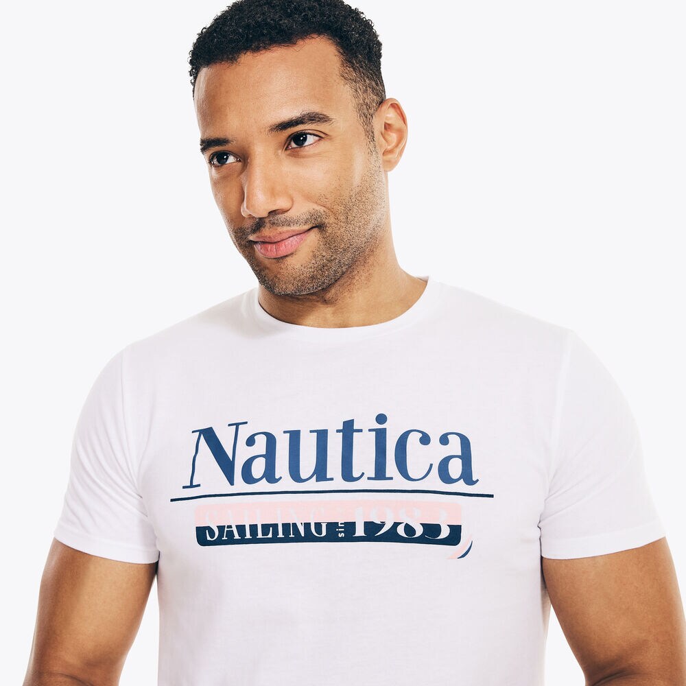 SUSTAINABLY CRAFTED GRAPHIC T-SHIRT,Bright White,large