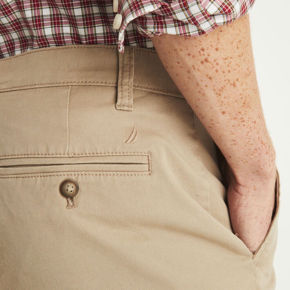 8.5" Stretch Deck Short,True Khaki,large